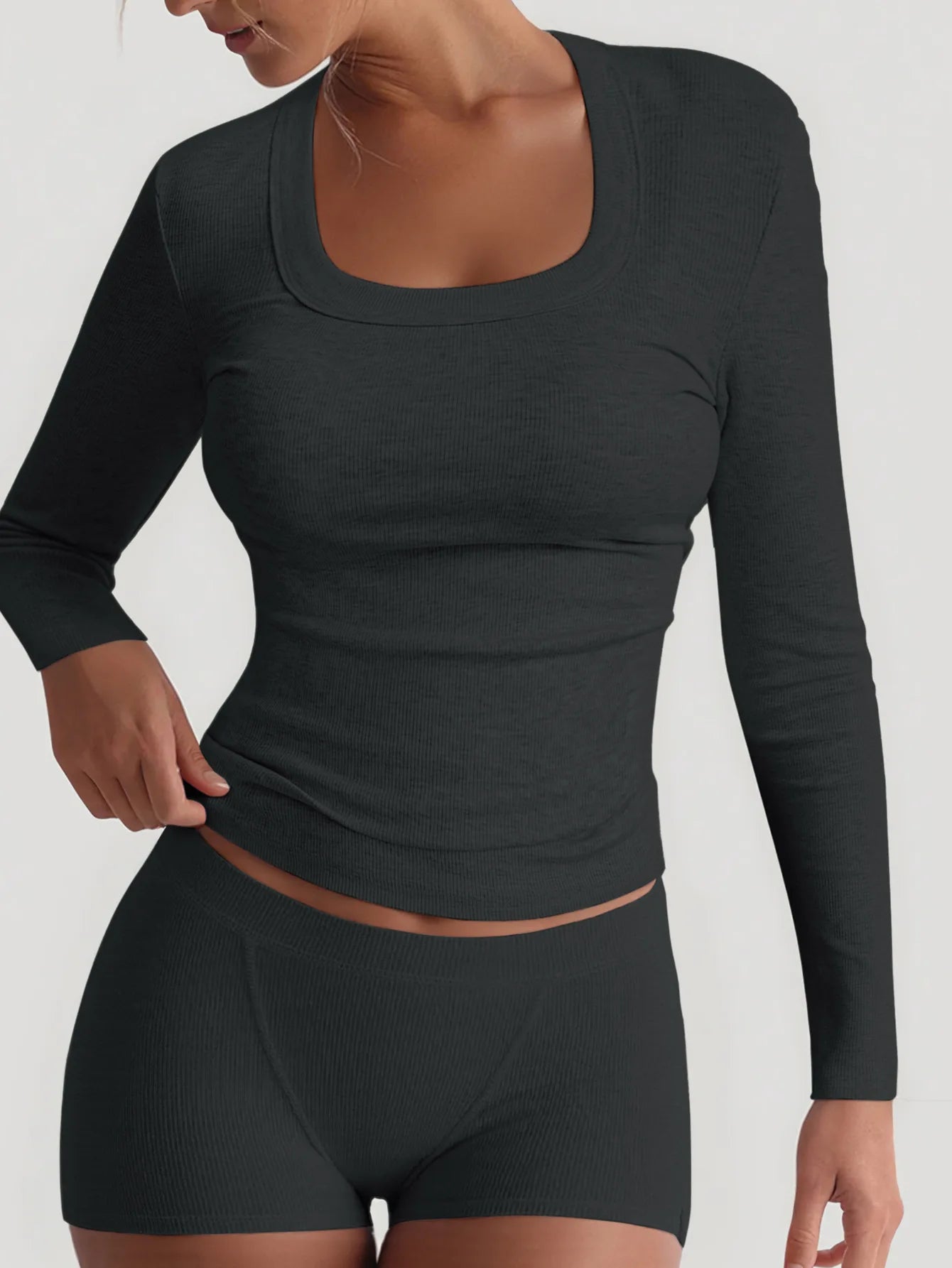 2025 Two-Piece Set New Fashionable Sports Yoga Solid Color Long Sleeve High Elasticity Short Skirt Set